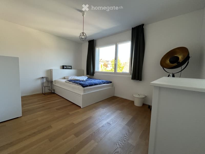 Grosszügiges Zimmer in 5.5-Zimmer-Wohnung in Ruswil (1)