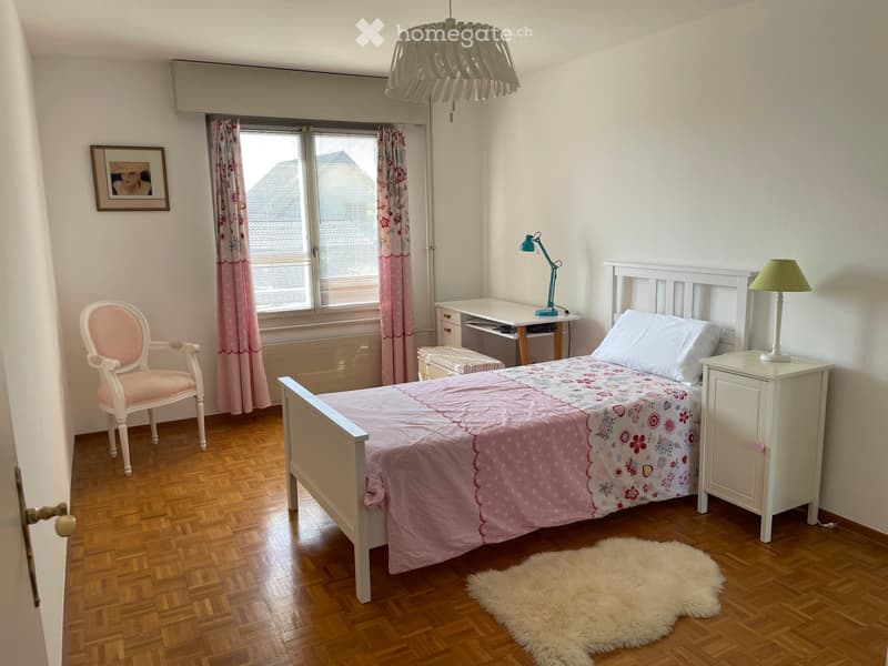 Chambre meublée chez l'habitant à Eysins (Nyon) - étudiant (1)