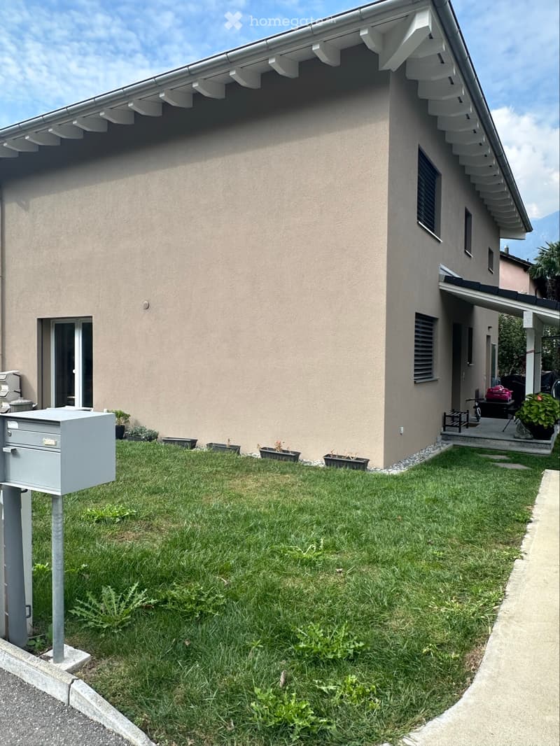 2.5 LOCALI CON GIARDINO PRIVATO, Sant'Antonino (4)