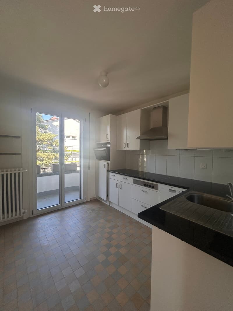 Lichtdurchflutete 3-Zimmerwohnung im Liebefeld (3)