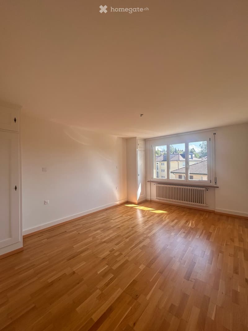 Lichtdurchflutete 3-Zimmerwohnung im Liebefeld (2)