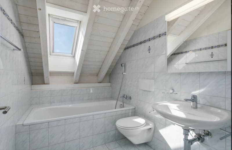 Zu Vermieten 3.5 Zimmer in 6122 Menzau (4)
