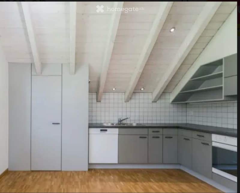 Zu Vermieten 3.5 Zimmer in 6122 Menzau (5)