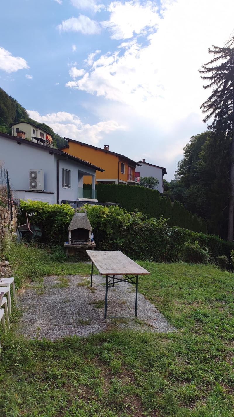 Stanza privato (2)
