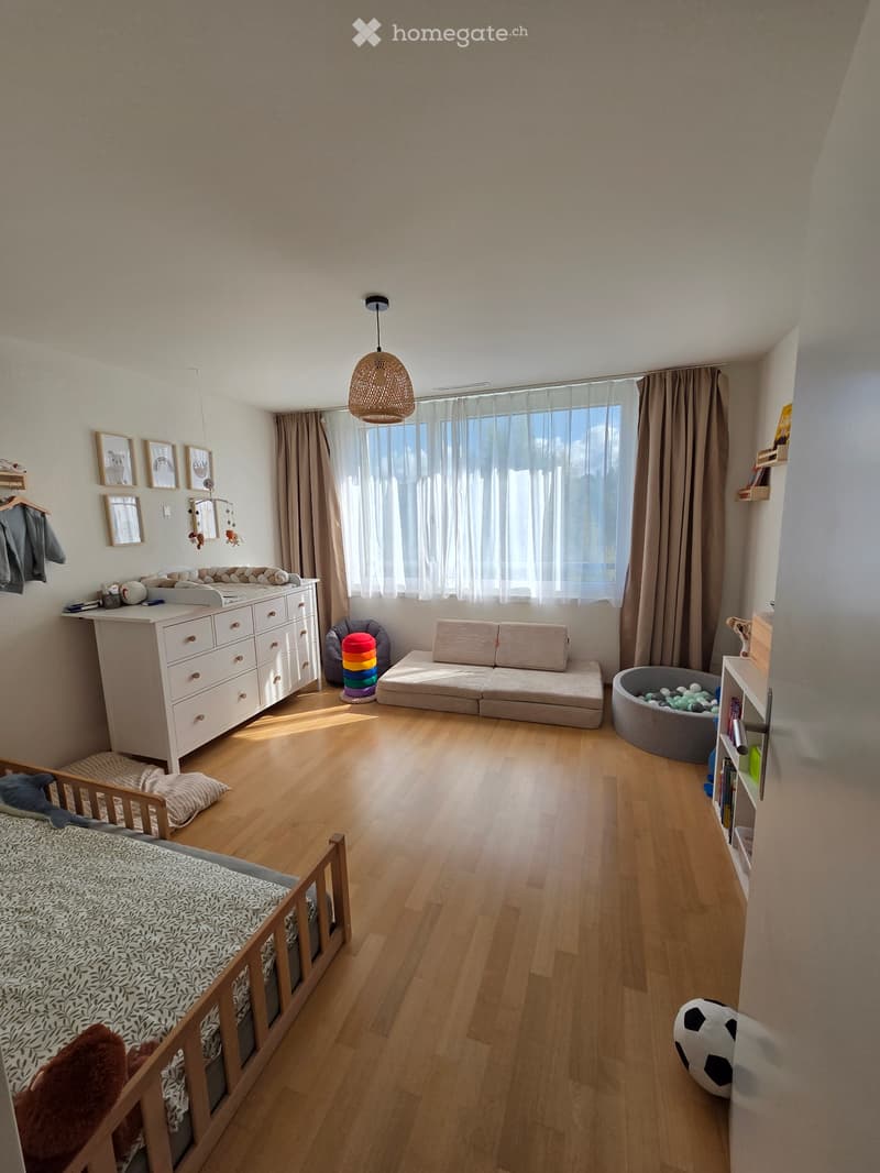 grosszügige 4.5-Zimmer-Wohnung ca 140m2  in Gossau SG (5)