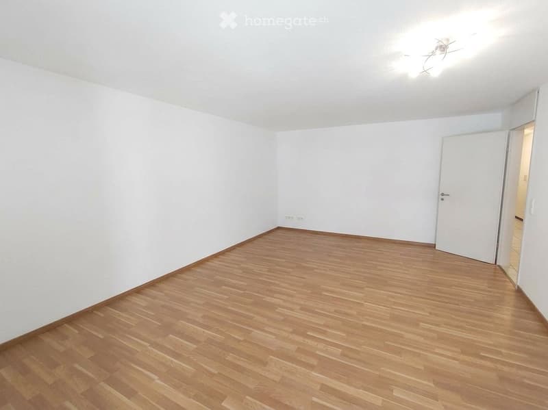 4.5-ZWohnung mit grossem Balkon an zentraler Lage in Naters (2)