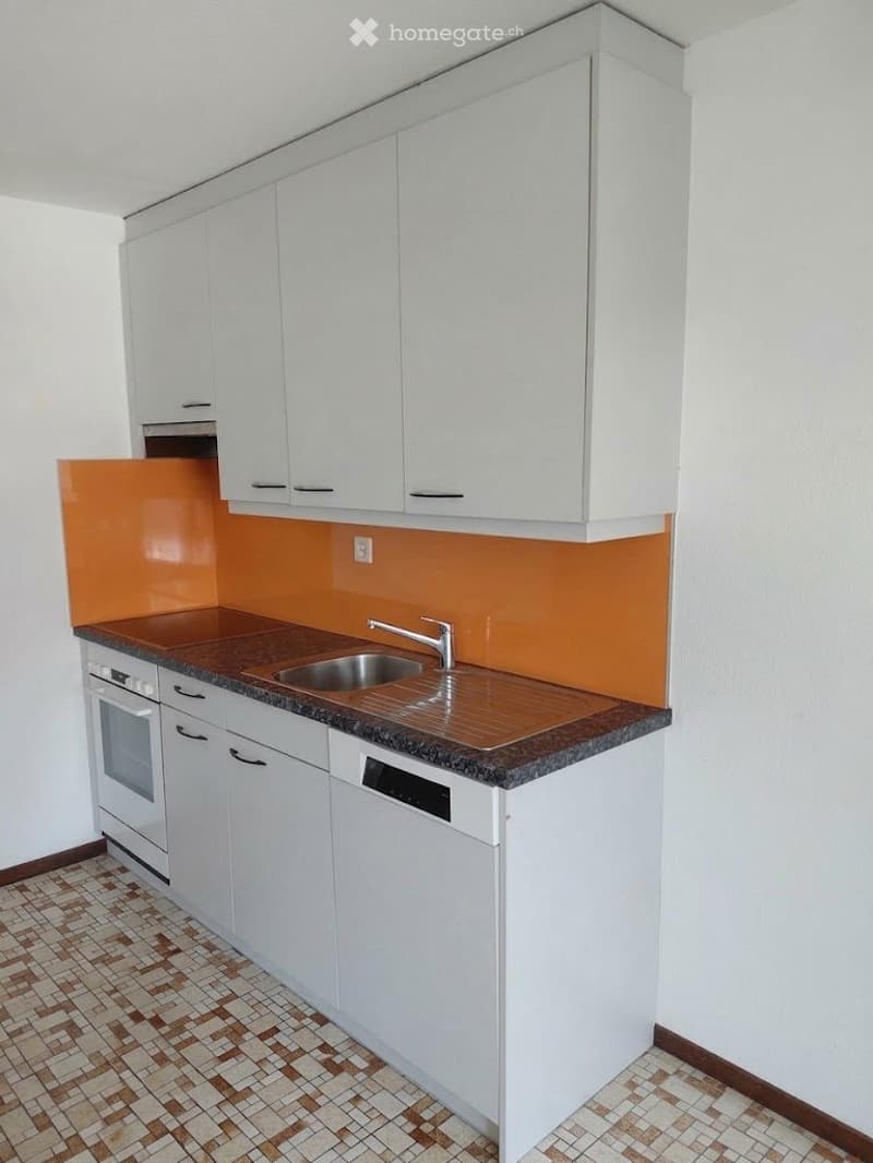 4.5-ZWohnung mit grossem Balkon an zentraler Lage in Naters (5)