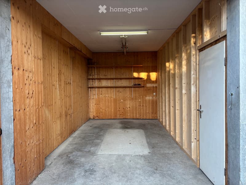 Garagenplatz (1)