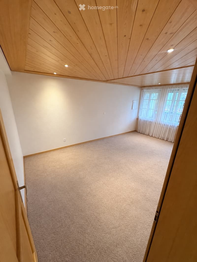5 Zimmer Wohnung in Gondiswil (1)