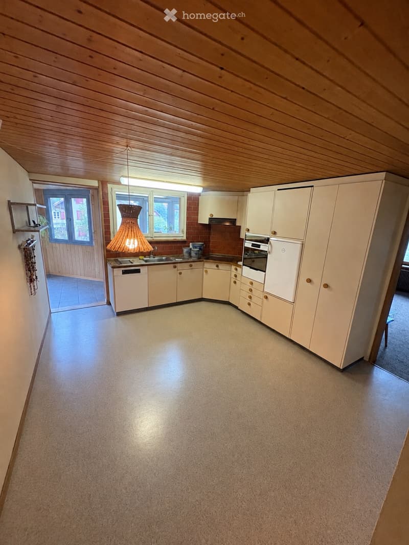 5 Zimmer Wohnung in Gondiswil (2)