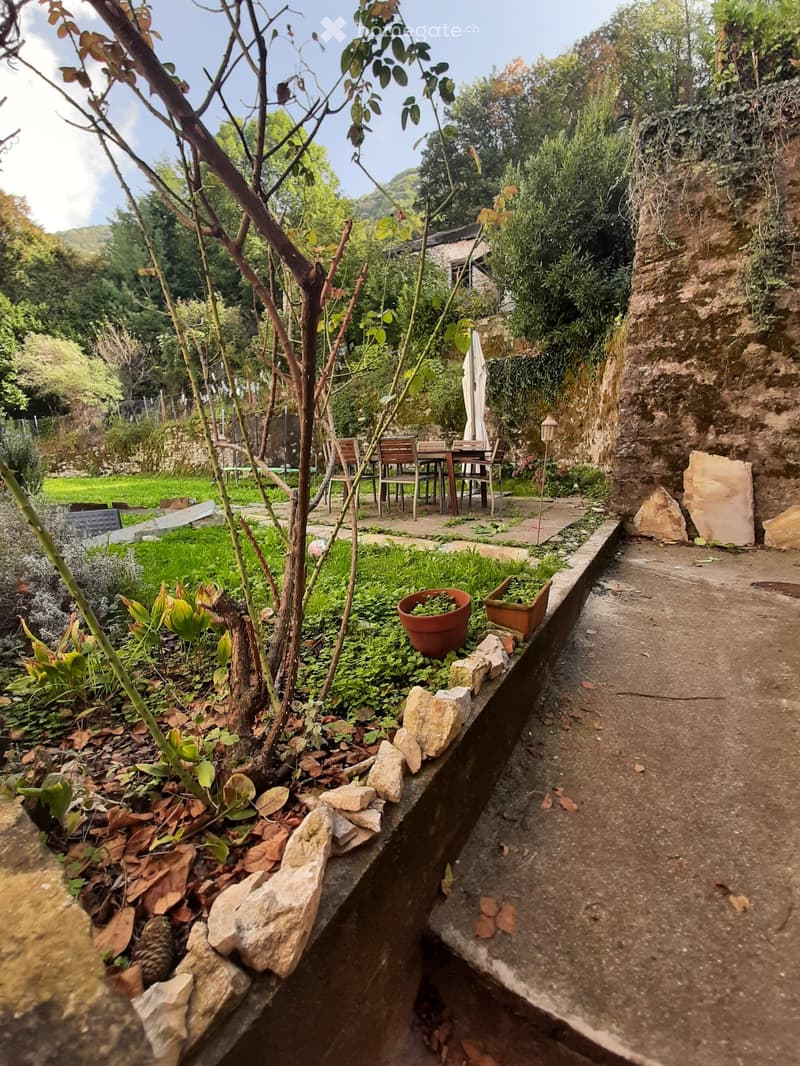 Affittasi appartamento 5 locali (2)