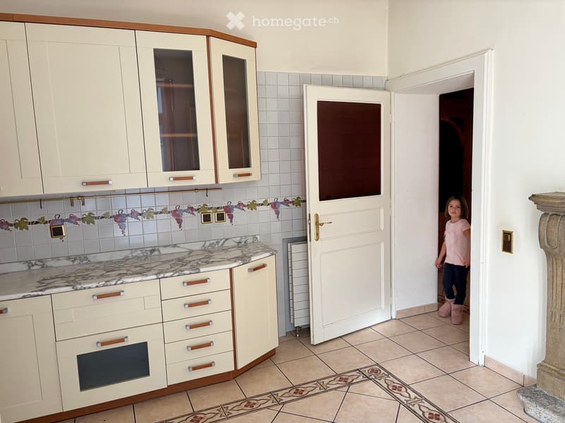 Esclusivo e spazioso 3.5 locali di ~200 m2 Bellinzona (3)