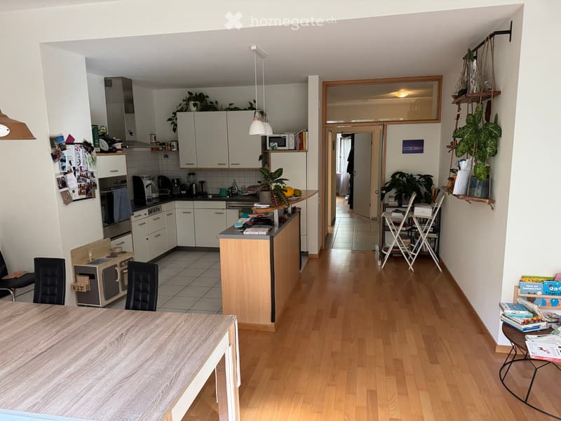 Zentrales 3.5 Zimmer, Zwischenmiete, 3 min vom SBB (3)