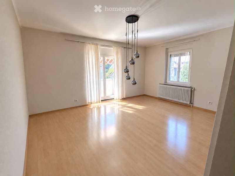Nachmieter gesucht für 3.5 Zimmer Wohnung (1)