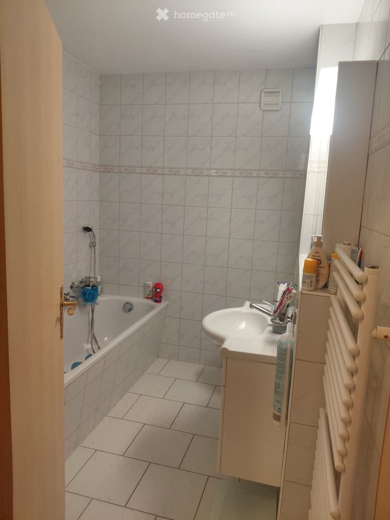Schöne 3-Zimmerwohnung im Erdgeschoss mit Balkon (4)