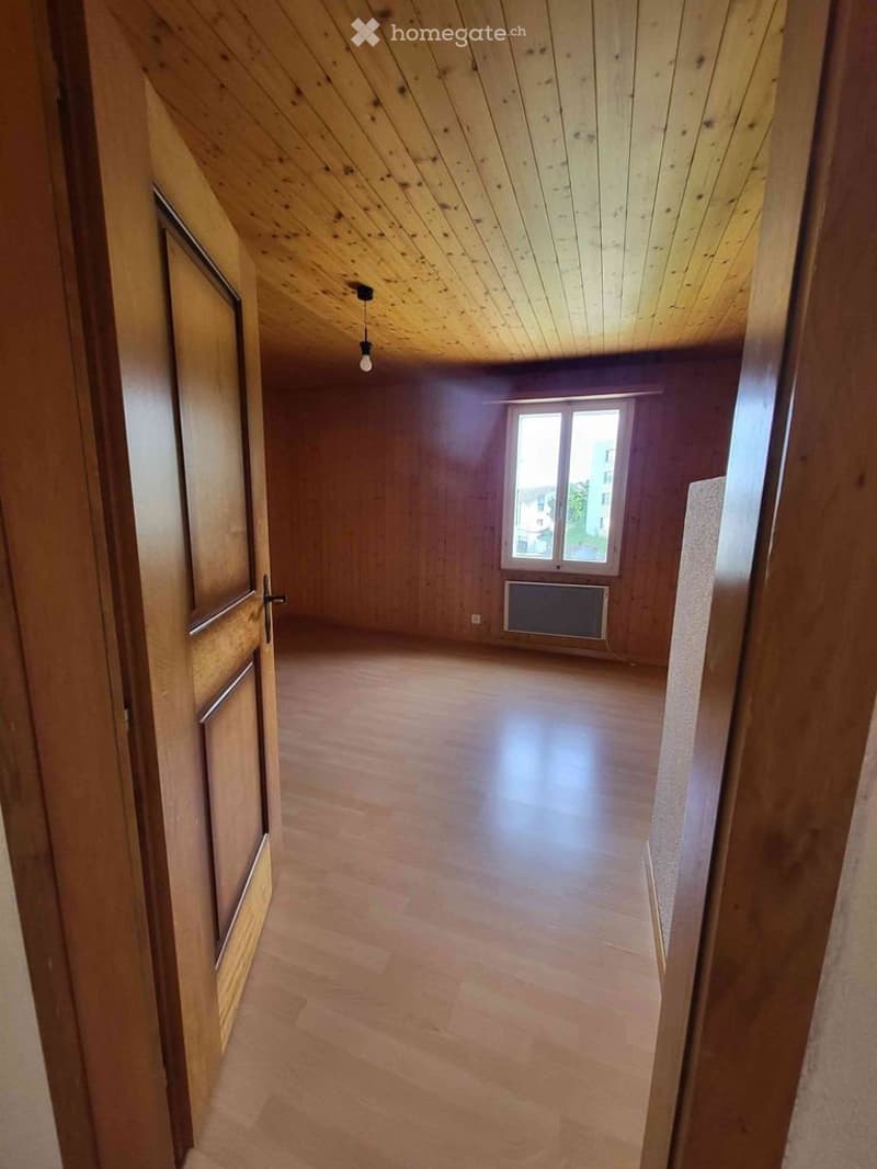Heimelige 3.5 Zimmer Wohnung 1. OG (3)