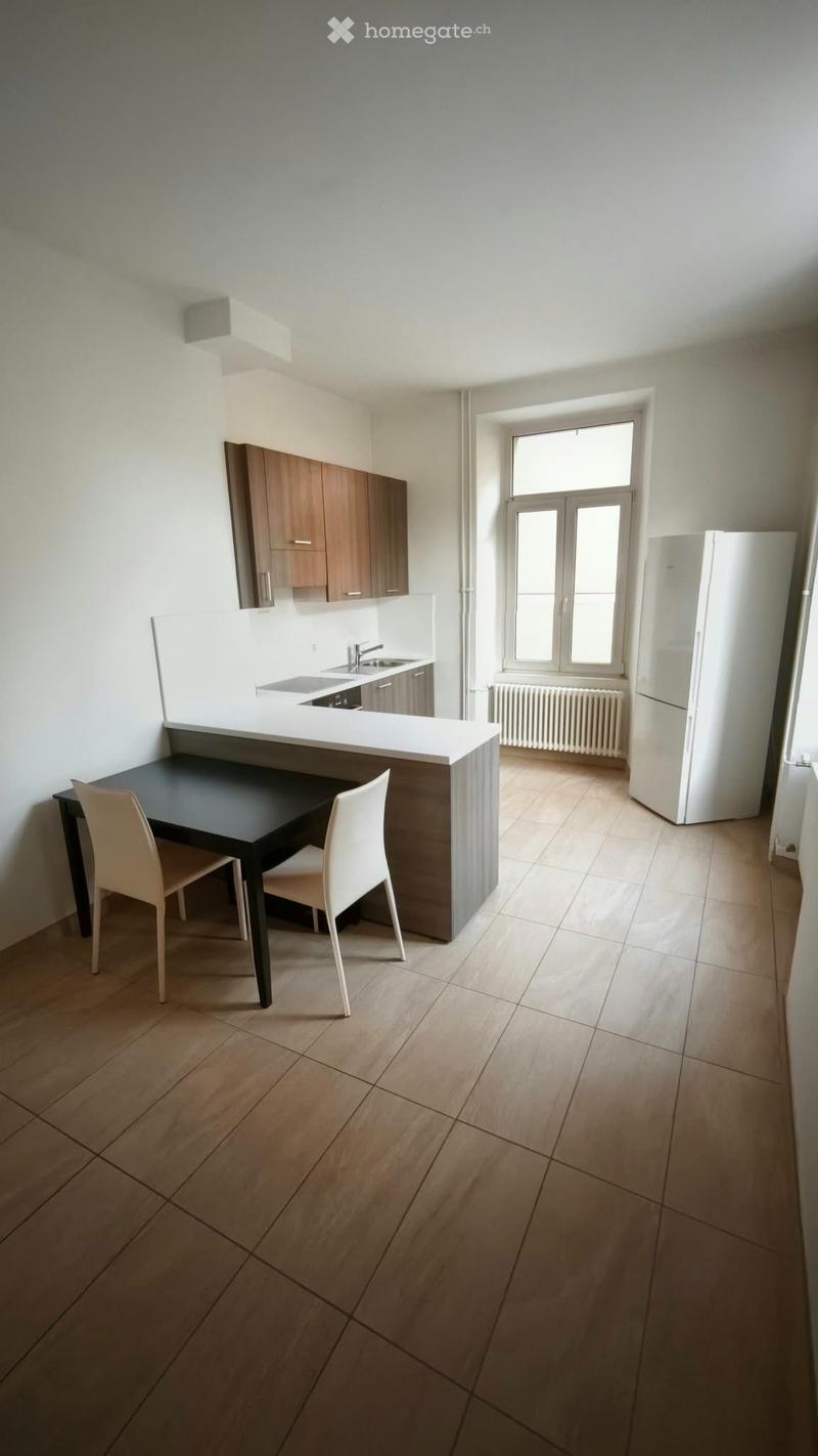 5 locali in centro Lugano/zona USI (5)