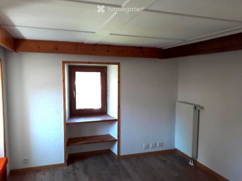 Appartement rénové à Vercorin calme et fonctionnel (3)