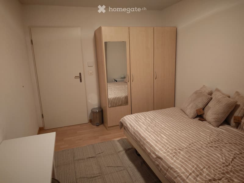 Möbliertes Zimmer zur Untermiete frei (Keine klassische WG) (2)