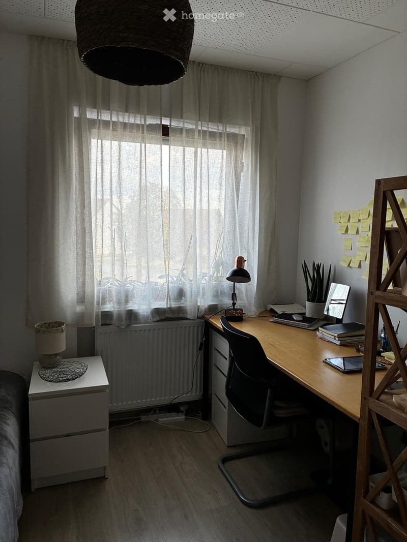 WG - Zimmer günstig, auf Zeit!***Möglich (4)