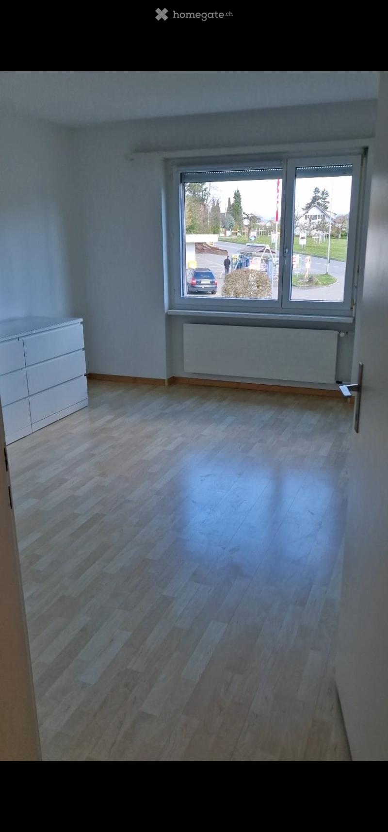 3.5 Wohnung in Schwerzenbach, suche Nachmieter (3)