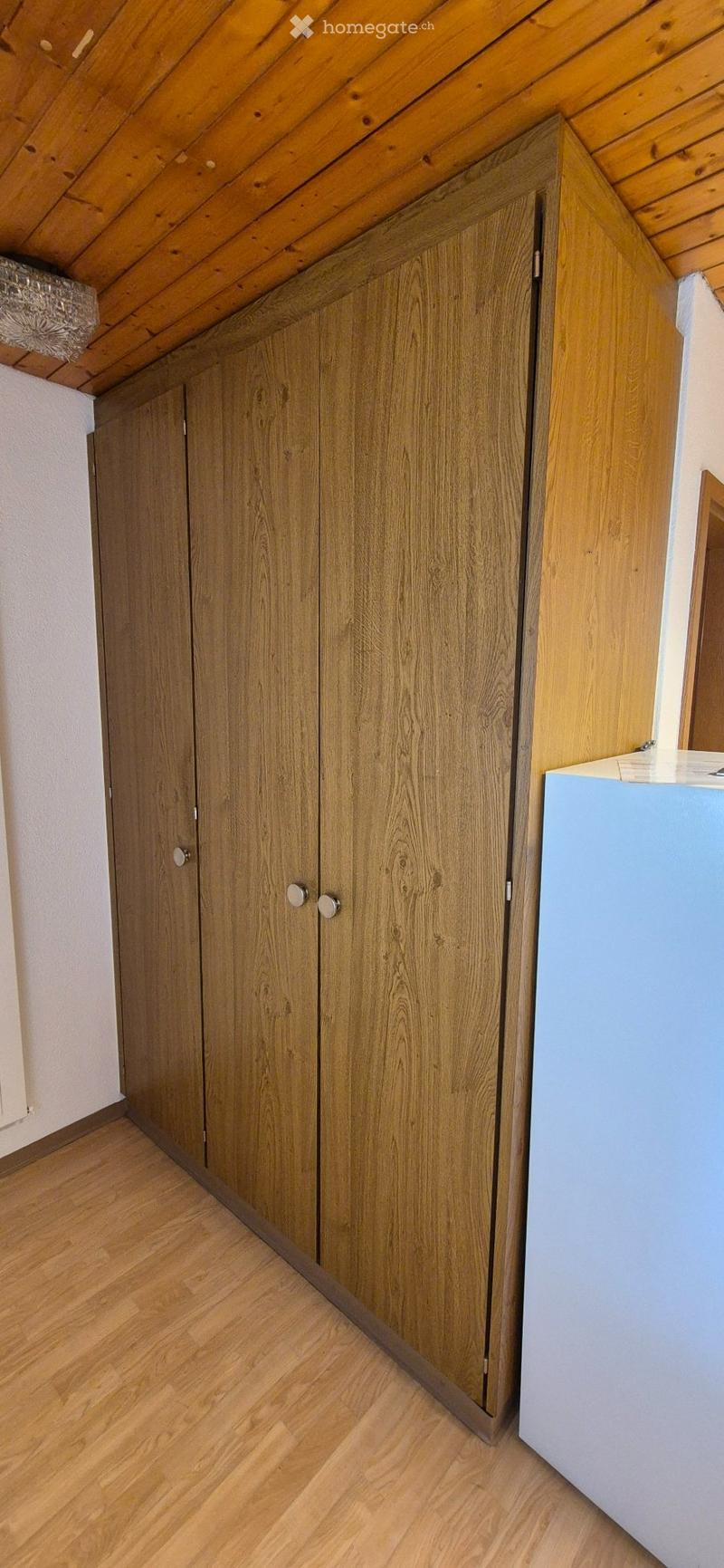 Möbliertes 1-Zimmer Studio ab sofort zu vermieten (3)