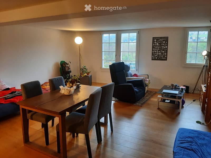 Suche Nachmieterln für schöne Altstadtwohnung (1)