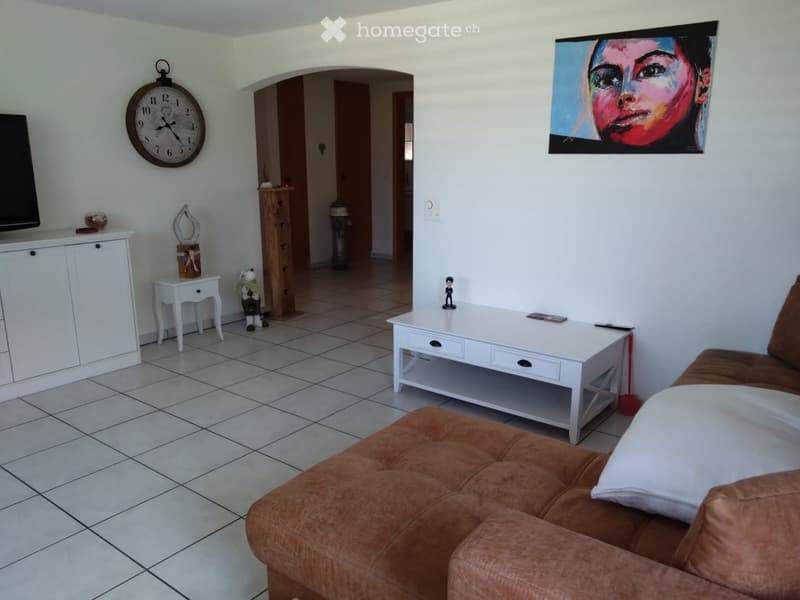 4.5 Zimmer-Wohnung in Zweifamilienhaus (5)