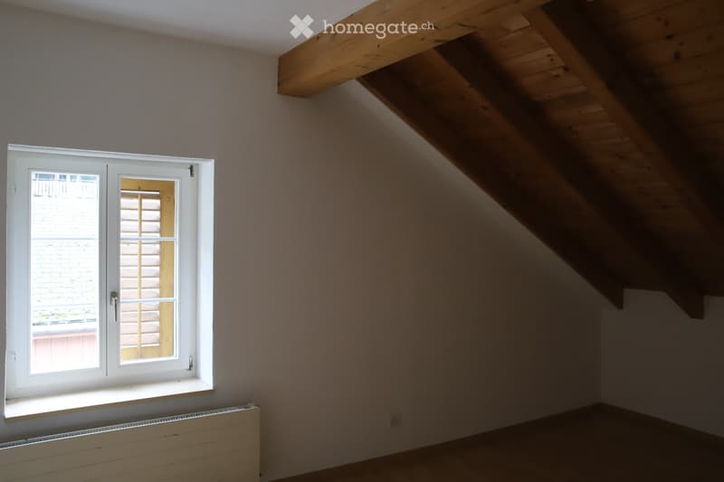 3.5 Zimmer Dachwg 3 Min Bahnhof, 10 Min Schule, 2 Min Volg (13)