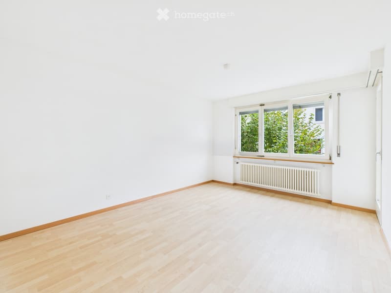 Attraktive 3.5-Zimmer-Wohnung mit 79.3 m2 in Full-Reuenthal (3)