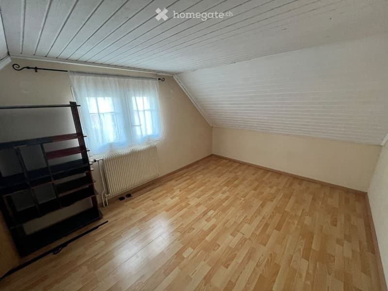 Gemütliche 2 Zi. Wohnung für 700 CHF inklusive Parkplatz (3)