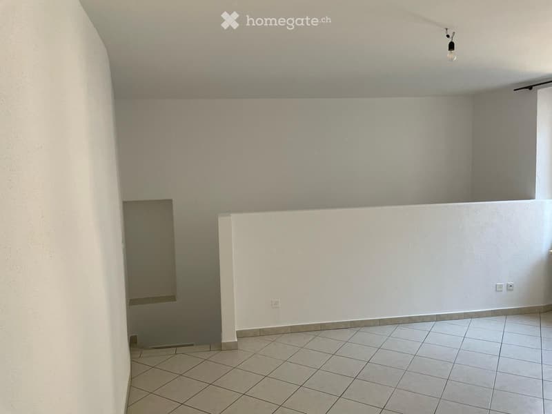 Bissone - Duplex 2.5 locali libero da subito (3)