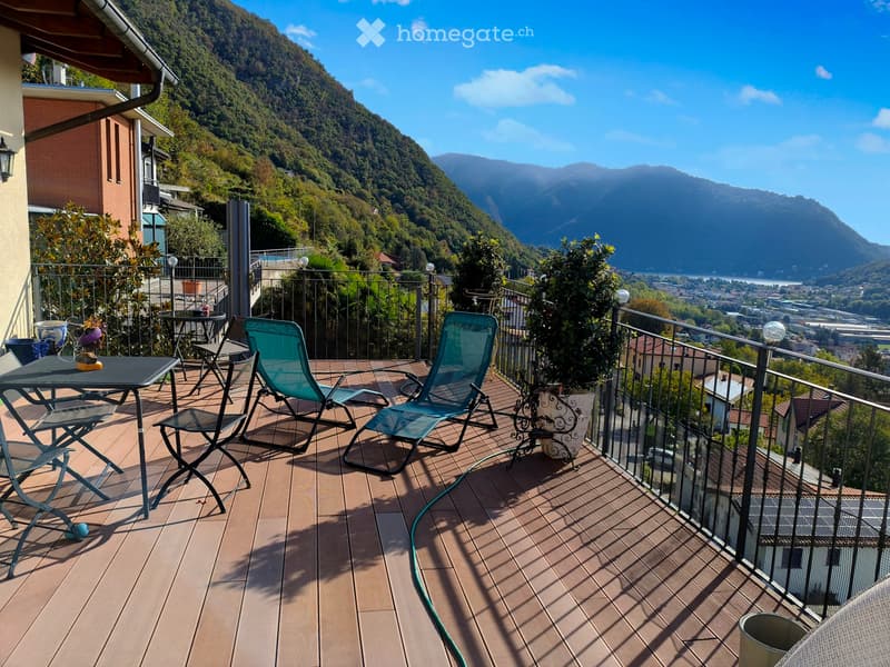 Splendido 4.5 arredato vista lago Como da gennaio 2027 (2)