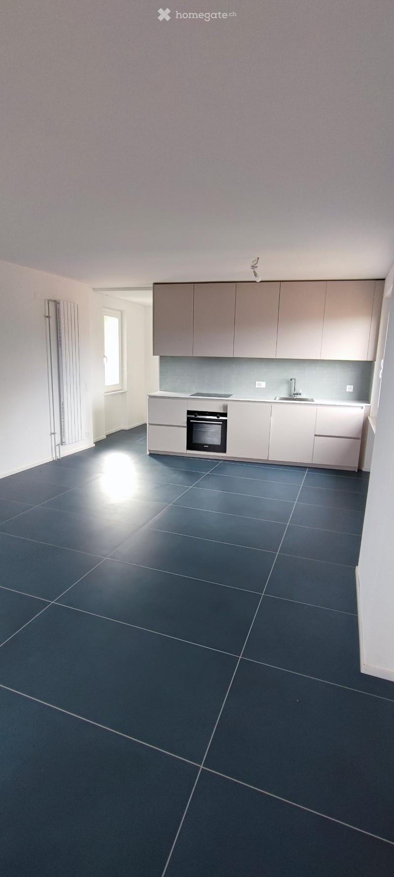 Cercasi subentrante per casa indipendente 4.5 locali (2)