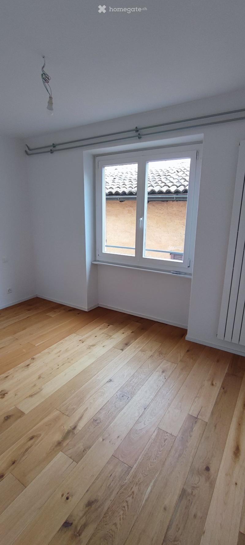 Cercasi subentrante per casa indipendente 4.5 locali (3)
