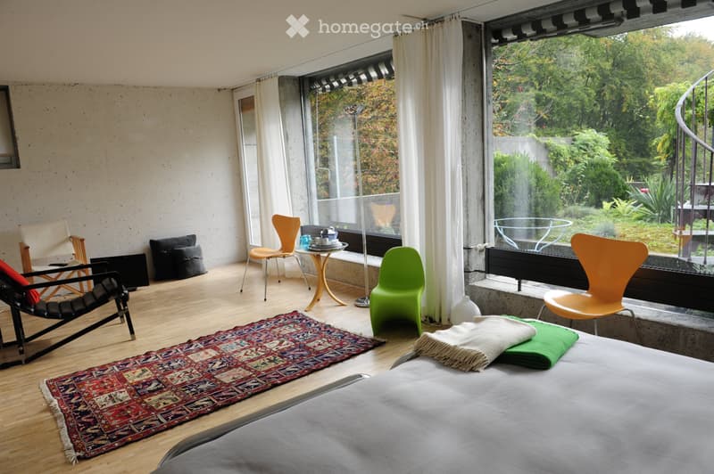 Helles Studio mit grosser Terrasse in der Siedlung Thalmatt (4)