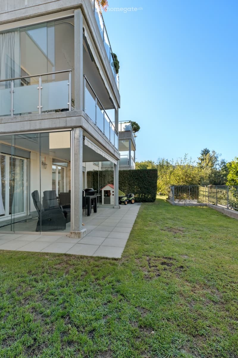 5.5-Zimmer-Gartenwohnung mit viel Platz in Winkel ZH (5)