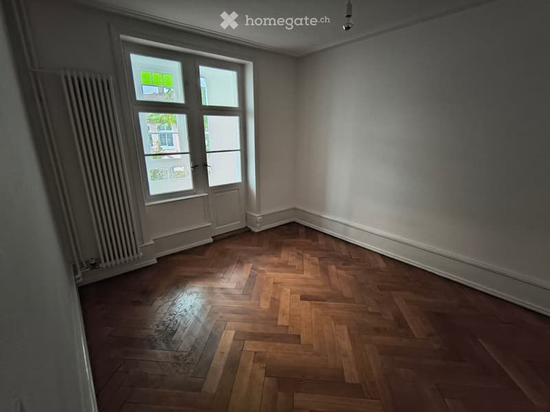 2 Zimmer-Wohnung mit Balkon (75 m2) im 1. Obergeschoss (4)