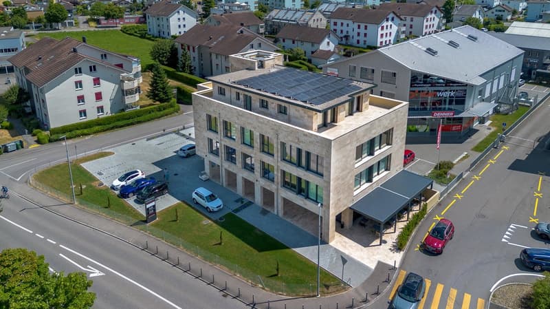 Modernes Gewerbe-/Industrieobjekt zur Miete in Würenlingen (10)