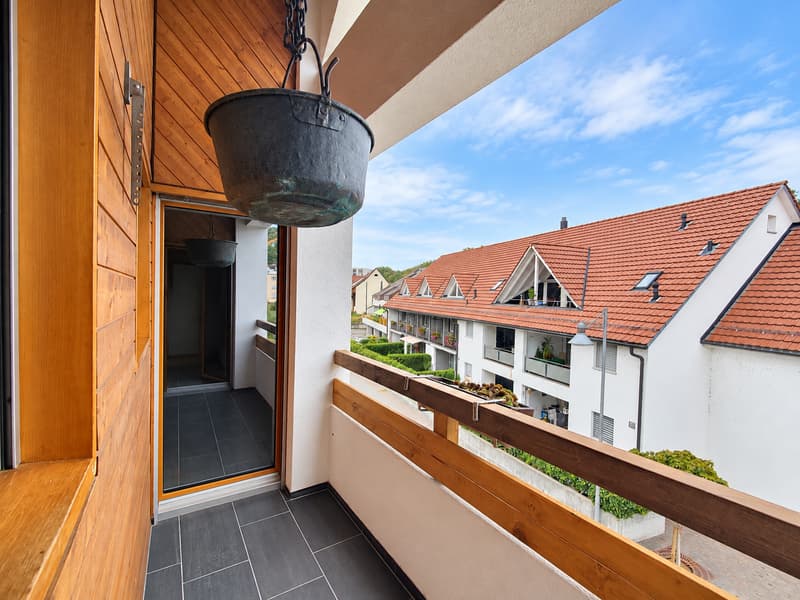 Renovierte 4½-Zimmer Maisonettewohnung an zentraler Lage– ab sofort verfügbar (15)