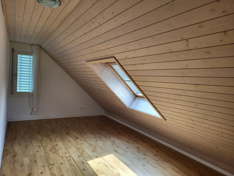 Grosszügige 3.5 Zimmer-Maisonettewohnung (6)