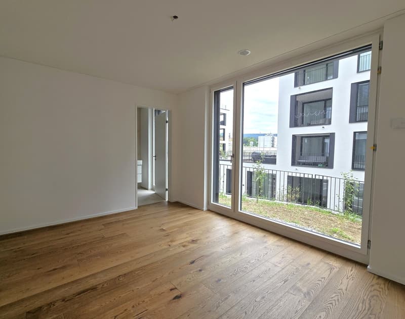 «Erstbezug» Moderne 4.5 Zimmer Gartenwohnung, nur 20 Minuten von Zürich (7)