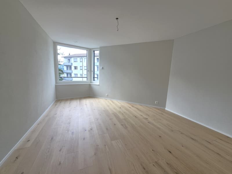 Moderne 3.5-Zimmer-Neubauwohnung mit Balkon in Neuenhof (5)