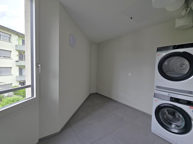 Moderne 3.5-Zimmer-Neubauwohnung mit Balkon in Neuenhof (10)