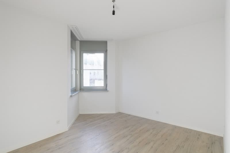 Attraktive sanierte, sonnige 3.5-Zimmerwohnung (13)