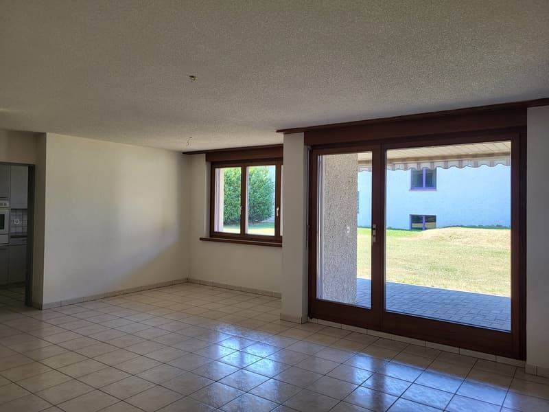 Wohnung an ruhiger Lage (2)