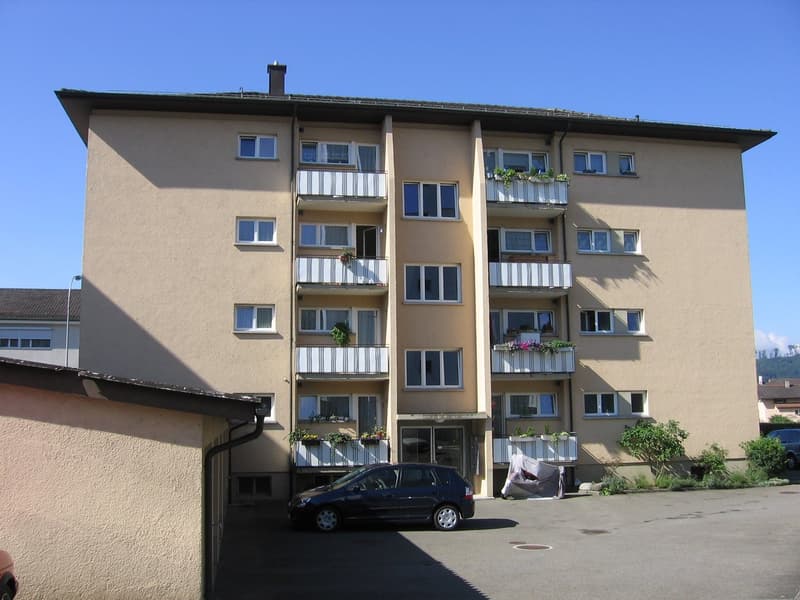 Charmante, grosszügige 2 1/2-Zimmerwohnung im 3. OG (10)