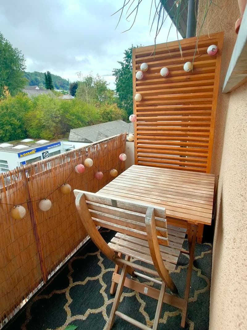 Charmante, grosszügige 2 1/2-Zimmerwohnung im 3. OG (6)