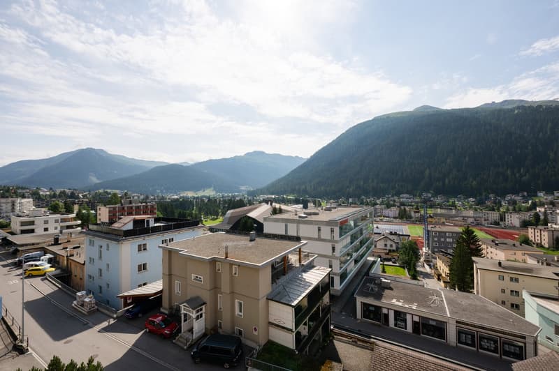 Charmante 2-Zimmer-Wohnung mit Balkon in Davos (17)