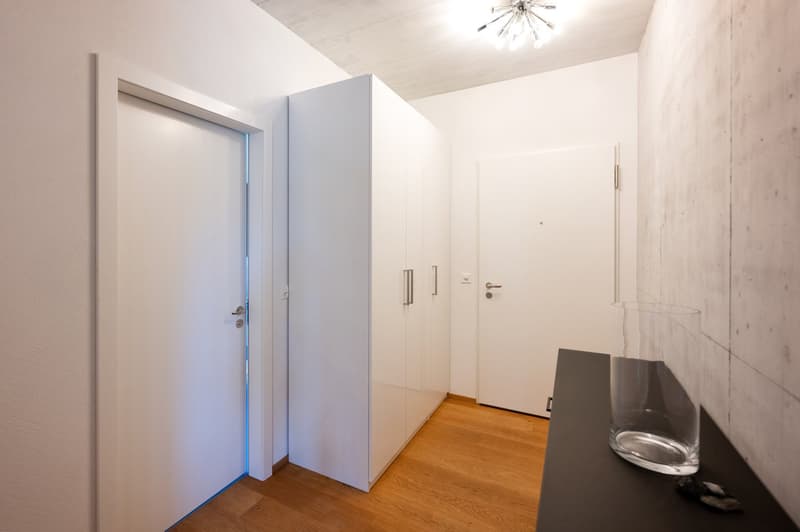 Möblierte 2.5-Zimmer-Wohnung in Davos Platz (2)